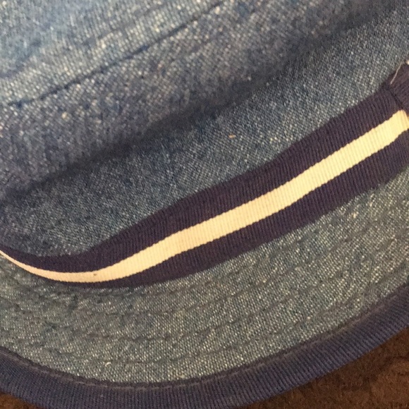 boys h & m hat 6-9 months - Picture 3 of 3